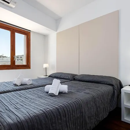Yourhouse Blau Blue Sea View 1 2 *